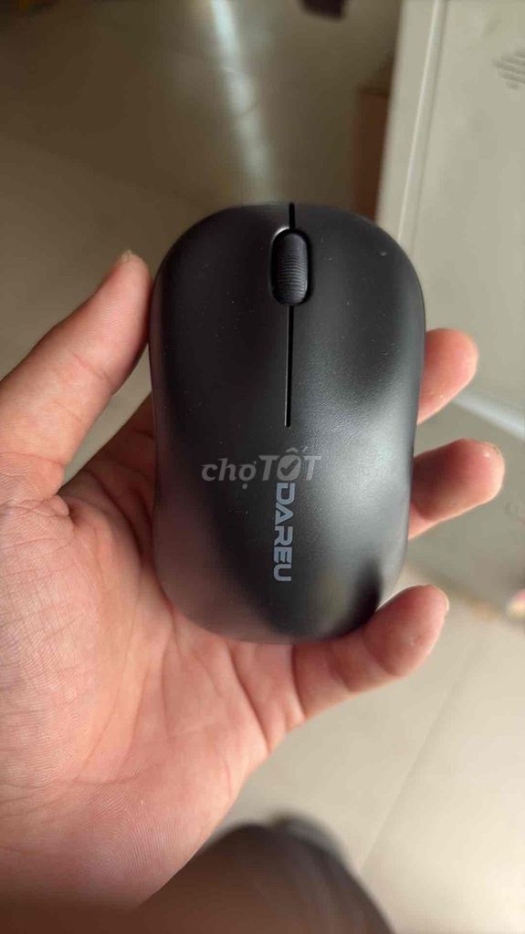 Chuột DAREU LM106G Đen Không dây. Mua bán Phụ kiện (Màn hình, Chuột...) tại Thành phố Ngã Bảy Hậu Giang được đăng bởi Tên chưa cung cấp hình 1