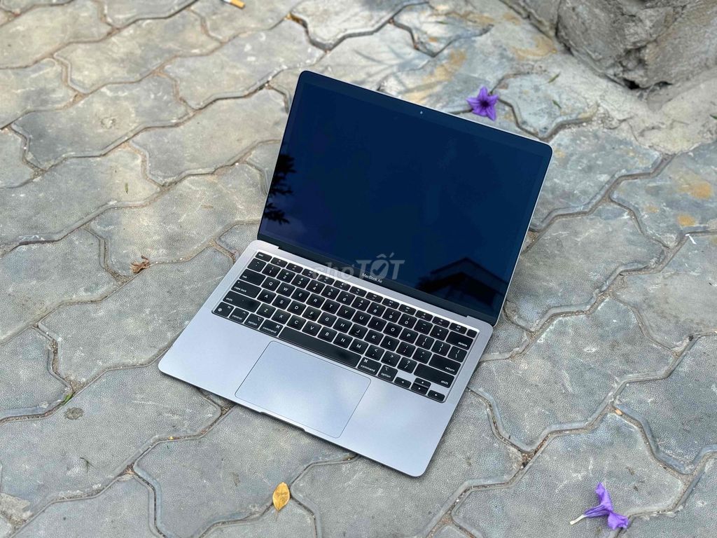 MacBook Air 13.3 inch M1 16GB/512GB siêu mạnh. Mua bán Laptop tại Quận 10 Tp Hồ Chí Minh được đăng bởi thông hình 1