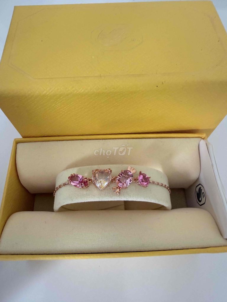 Vòng tay Swarovski Candy Gema Nữ Hồng. Mua bán Phụ kiện thời trang khác tại Quận 7 Tp Hồ Chí Minh được đăng bởi VYVy hình 1