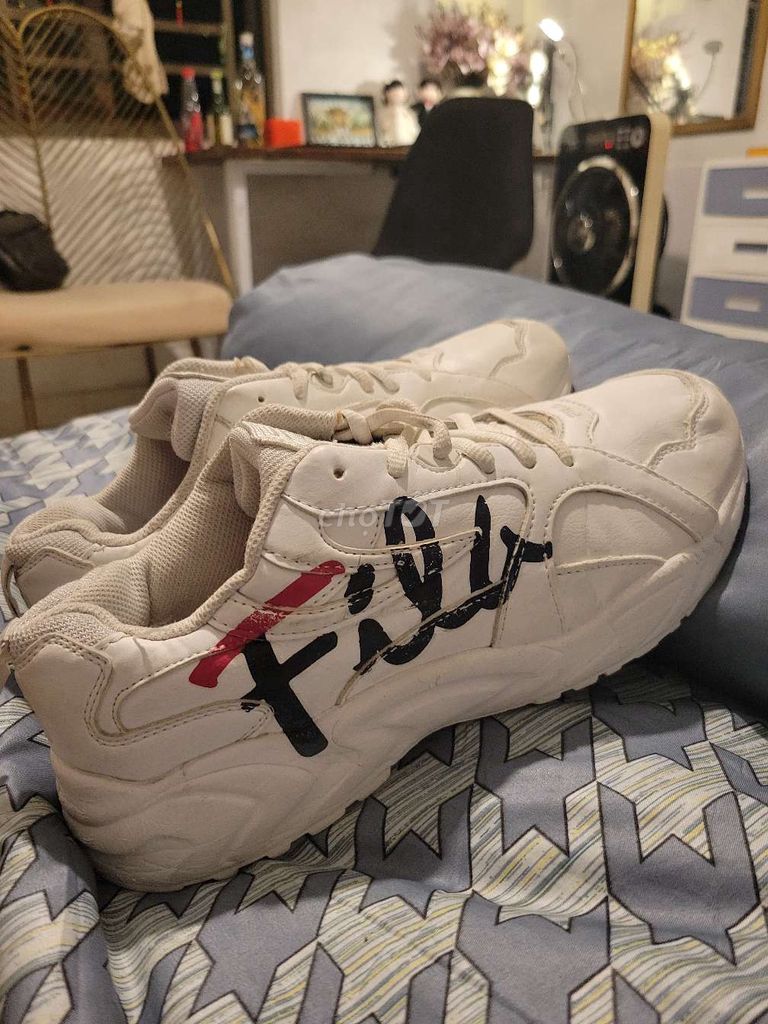 Fila size 42