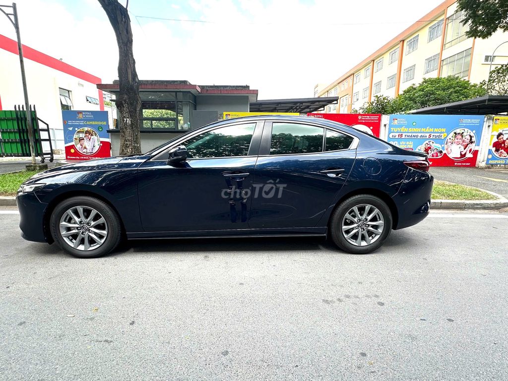 Mazda 3 конец 2024, состояние нового, недорого