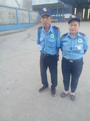 2 BẢO VỆ NỮ TRỰC KHO KCN SÓNG THẦN 1 (ĐÓNG BHXH)