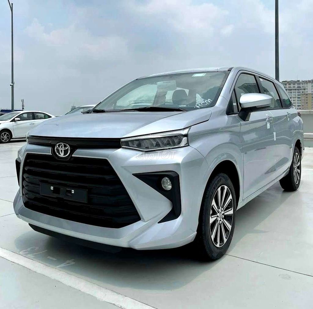 Toyota Avanza ưu đãi 100%trước bạ tiền mặt và BHTV