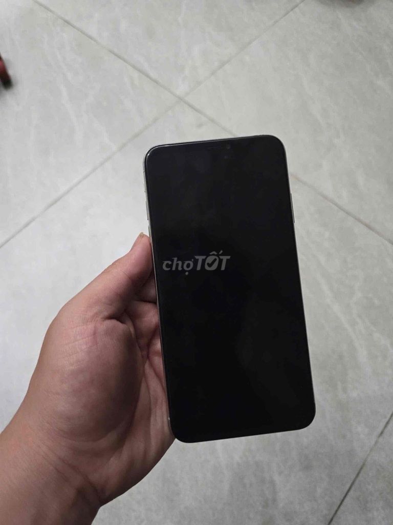 Apple iPhone XS Max 64GB Bạc Mỹ Đã qua sử dụng. Mua bán Điện thoại tại Thành phố Biên Hòa Đồng Nai được đăng bởi Nguyễn Công Danh hình 1