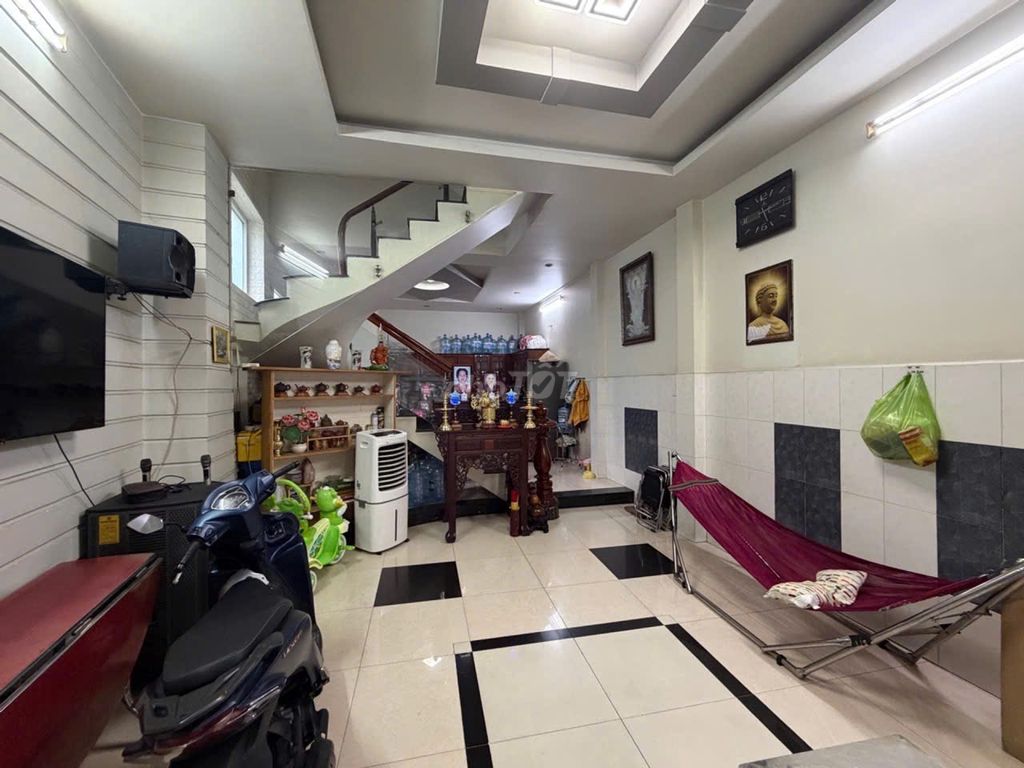 🏡 ДОМ С УЛИЧНЫМ ФАСАДОМ BA HOM — 4 ЭТАЖА — 60 М² — ПОДХОДИТ ДЛЯ ЖИЛЬЯ И БИЗНЕСА