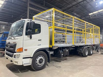 Hino 15 tấn EURO5 Thùng chở gia cầm. Mua bán Xe tải, xe ben tại Thành phố Thủ Đức Tp Hồ Chí Minh được đăng bởi Đức Trần