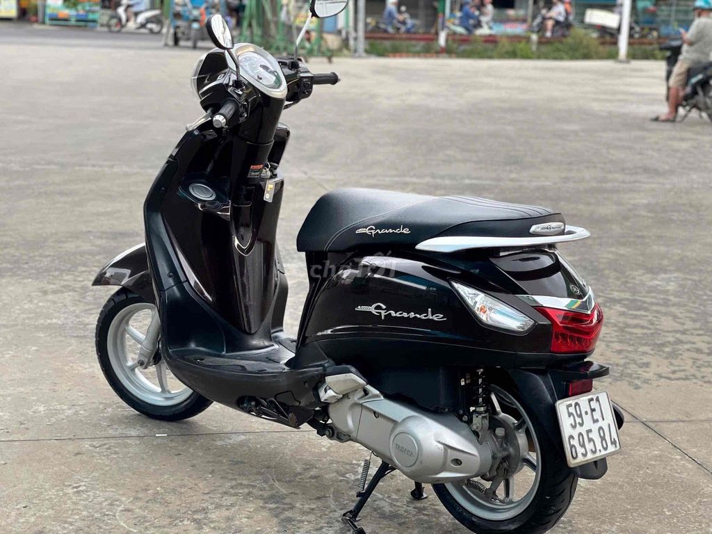 [BỀN SỐ 1 LẠI CỐP TO]👉 YAMAHA GRANDE 2017 CÔ ĐI KỸ. Mua bán Xe máy tại Quận Bình Tân Tp Hồ Chí Minh được đăng bởi BÙI TIẾN DŨNG hình 10