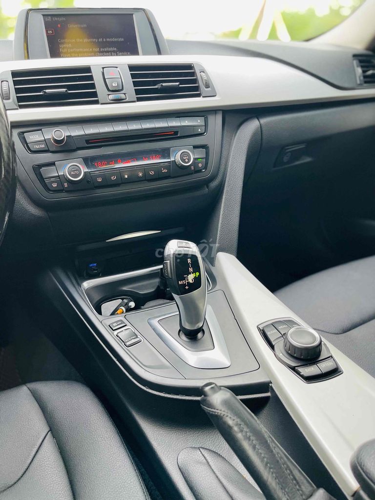 BMW 3 Series model 2013 320i - chất đẹp. Mua bán Ô tô tại Huyện Bình Chánh Tp Hồ Chí Minh được đăng bởi Bi Auto hình 14