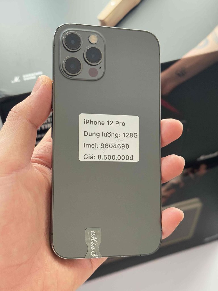 iPhone 12 Pro 128GB đen máy đẹp keng chuẩn zin. Mua bán Điện thoại tại Thành phố Buôn Ma Thuột Đắk Lắk được đăng bởi Nguyễn Hoàng hình 1