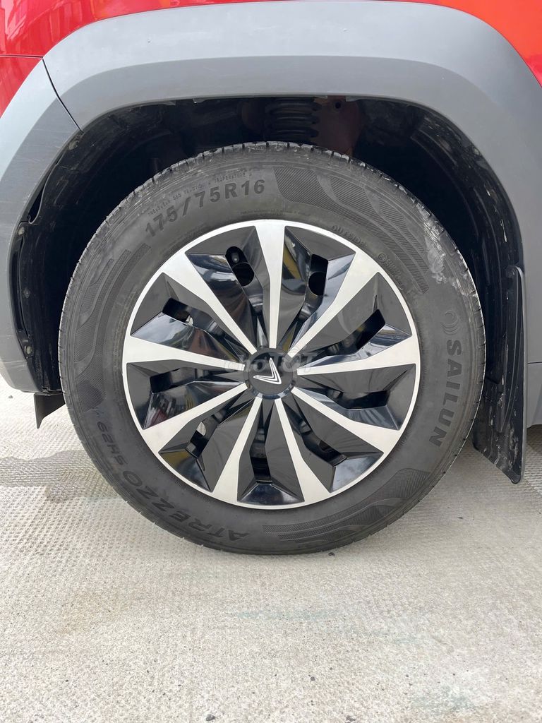 VINFAST VF3 MUA PIN 2025 XE GIA ĐÌNH NHIỀU ĐỒ CHƠI. Mua bán Ô tô tại Quận 8 Tp Hồ Chí Minh được đăng bởi Hiếu hình 14