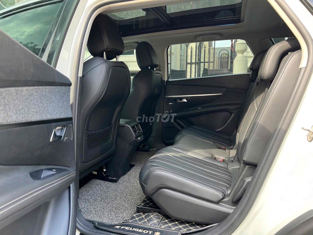 Peugeot 5008 Allure 1 chủ gốc SG có full ls có BH. Mua bán Ô tô tại Quận Tân Phú Tp Hồ Chí Minh được đăng bởi Kim Ngân Xe Lướt hình 11
