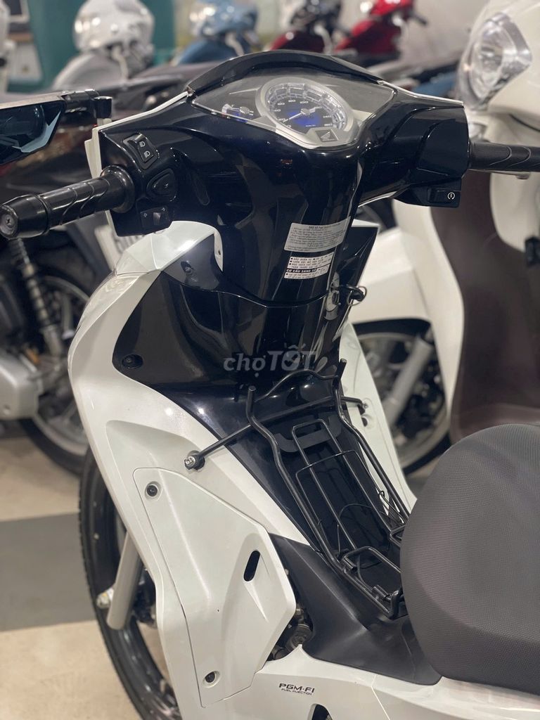 Xe máy Honda Future 2021 màu trắng. Mua bán Xe máy tại Huyện Trảng Bom Đồng Nai được đăng bởi Của Hàng Xe Máy U Phong hình 10