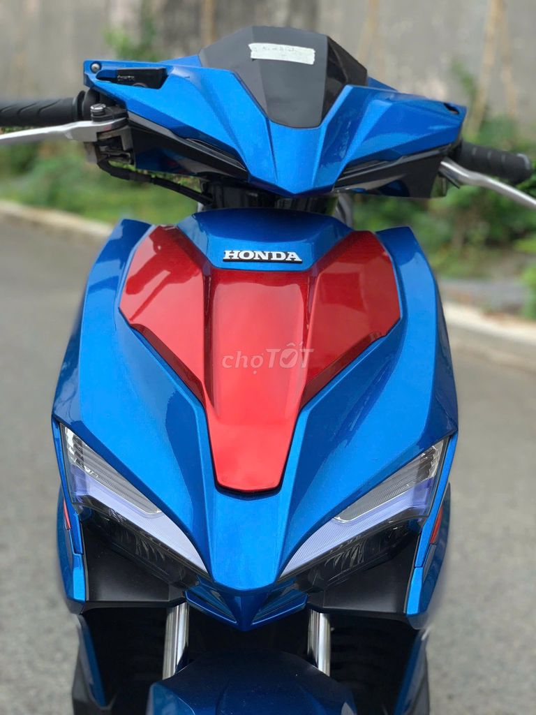 Honda Air Blade 2016 125 Đỏ Xanh. Mua bán Xe máy tại Huyện Trảng Bom Đồng Nai được đăng bởi Của Hàng Xe Máy U Phong hình 3