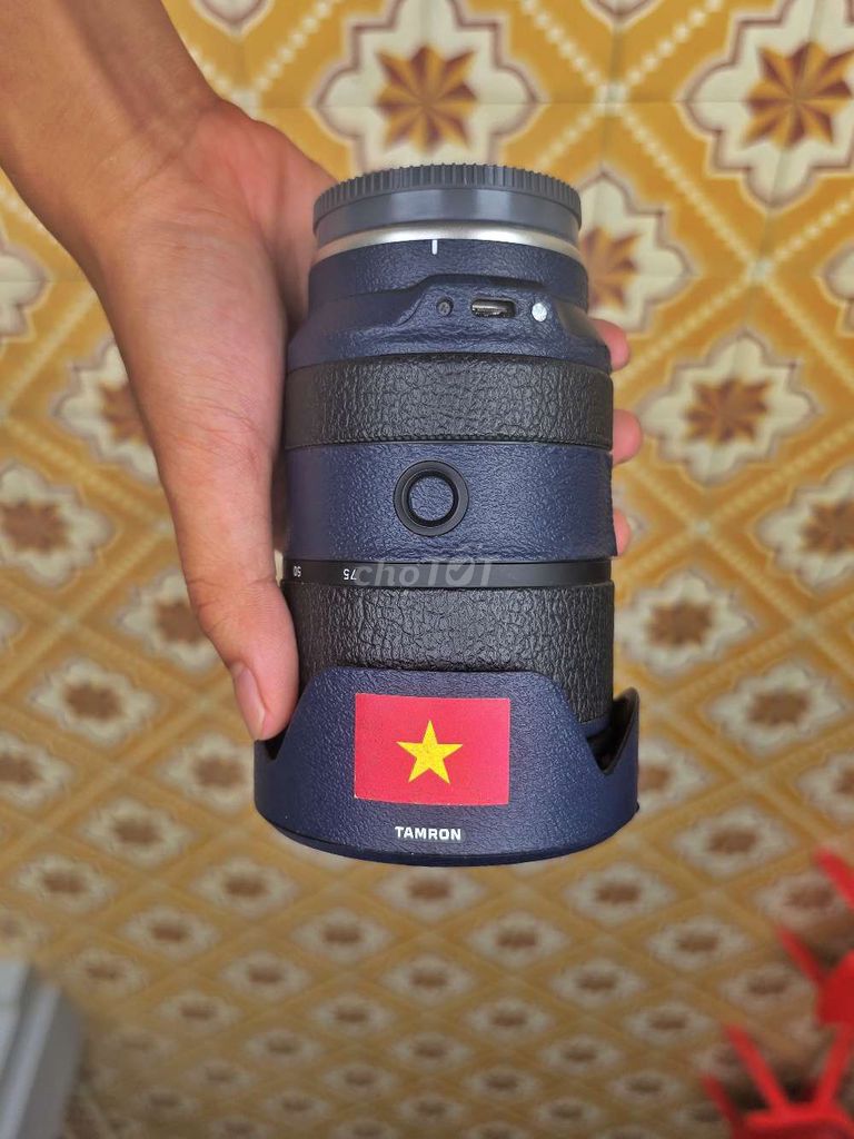Ống kính Tamron 28-75mm g2 f2.8 cũ cho Sony. Mua bán Máy ảnh, Máy quay tại Quận Ngũ Hành Sơn Đà Nẵng được đăng bởi Nam hình 1