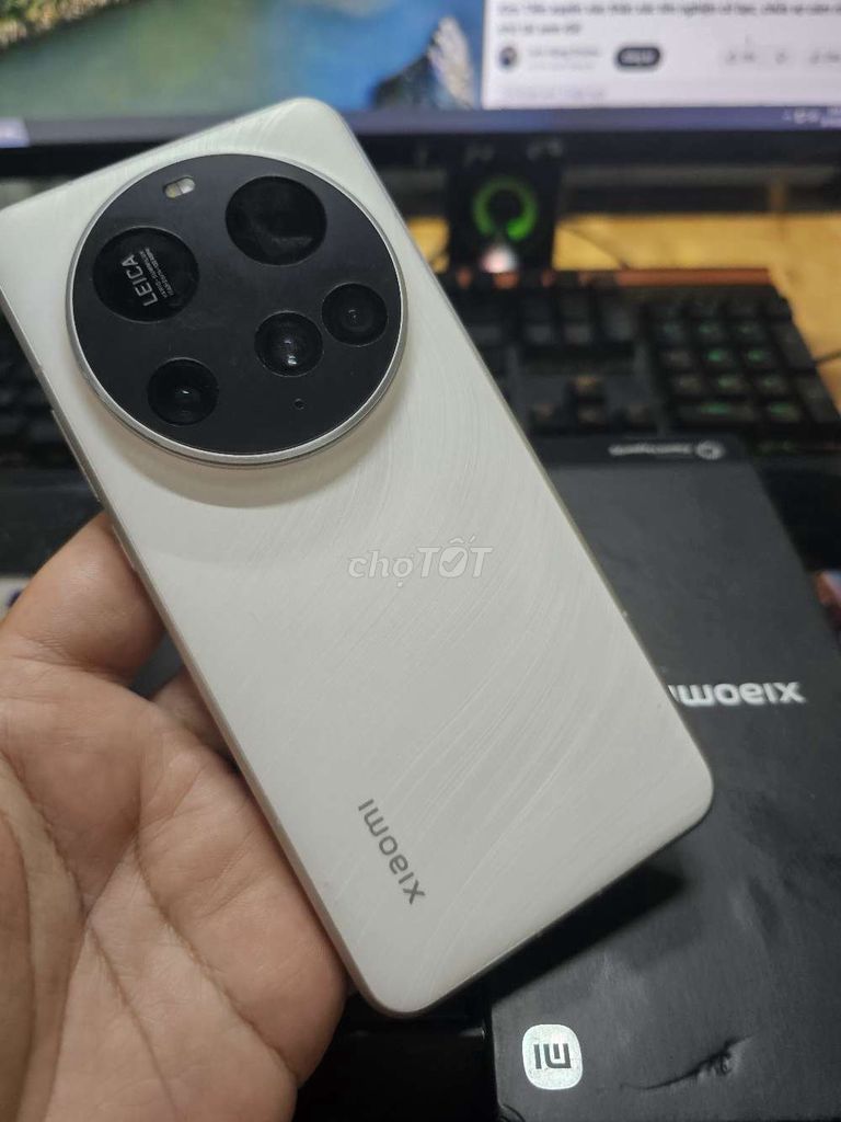 Xiaomi 15 Ultra 12GB/256GB Trắng Snap 8 Elite. Mua bán Điện thoại tại Thành phố Buôn Ma Thuột Đắk Lắk được đăng bởi Phúc Khang Mobile hình 1