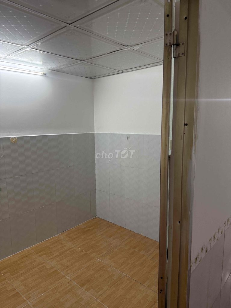 Tôi chính chủ cần bán nhà kiệt sát bến xe Tôn Đức Thắng