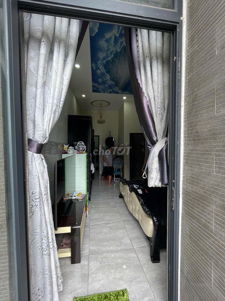 NHÀ CÓ SỔ CHÍNH CHỦ ĐỨNG BÁN