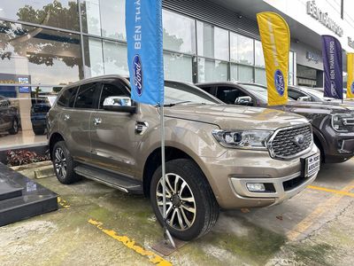 Ford Everest Titanium 2020 bảo hành 2026 vay 75%. Mua bán Ô tô tại Quận Tân Phú Tp Hồ Chí Minh được đăng bởi Đức