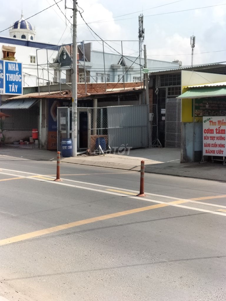 Bán nhà mặt tiền TL15 xã Tân Thạnh Đông