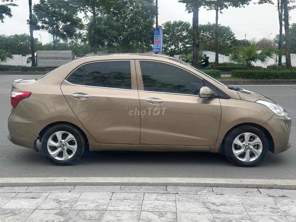 Hyundai Grand i10 2020 Sedan 1.2 MT - 82000 km. Mua bán Ô tô tại Quận Hoàng Mai Hà Nội được đăng bởi A công hình 4