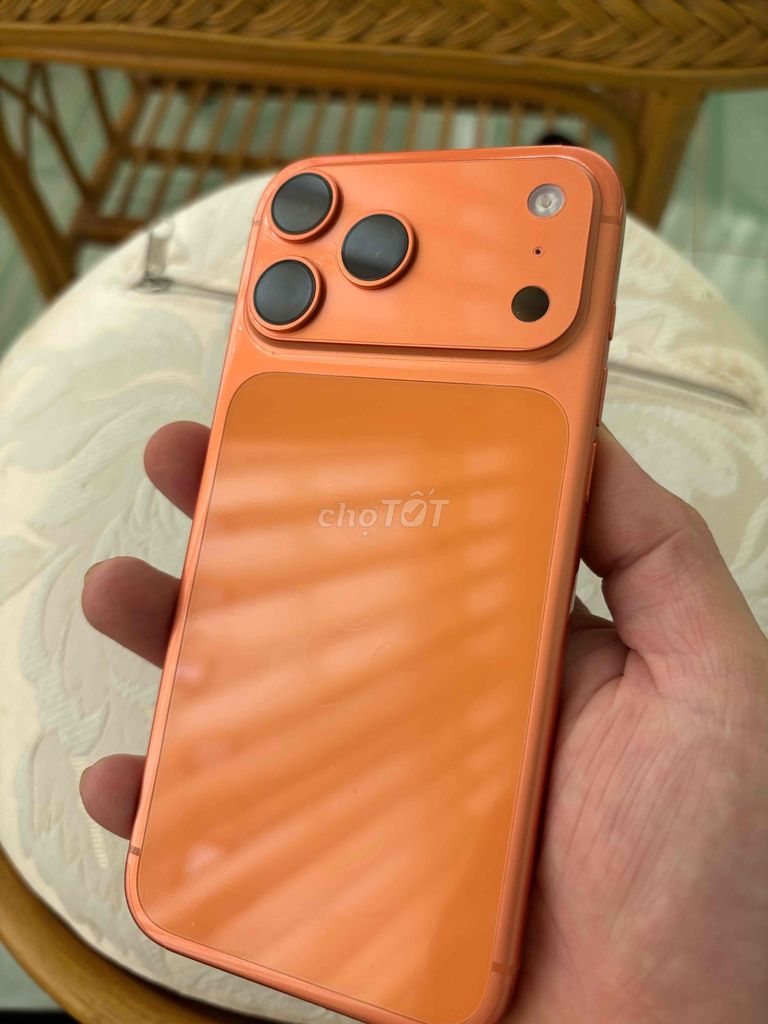 17prm mới keng. Mua bán Điện thoại tại Thành phố Đà Lạt Lâm Đồng được đăng bởi Vespa 49 hình 1