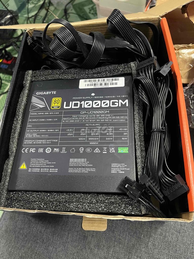 Nguồn giga 1000w mới mua 12/09