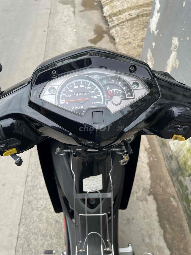 n xe suzuki X-BIKE FL125. chính chủ. Mua bán Xe máy tại Thành phố Thủ Đức Tp Hồ Chí Minh được đăng bởi  Tuấn sport hình 4