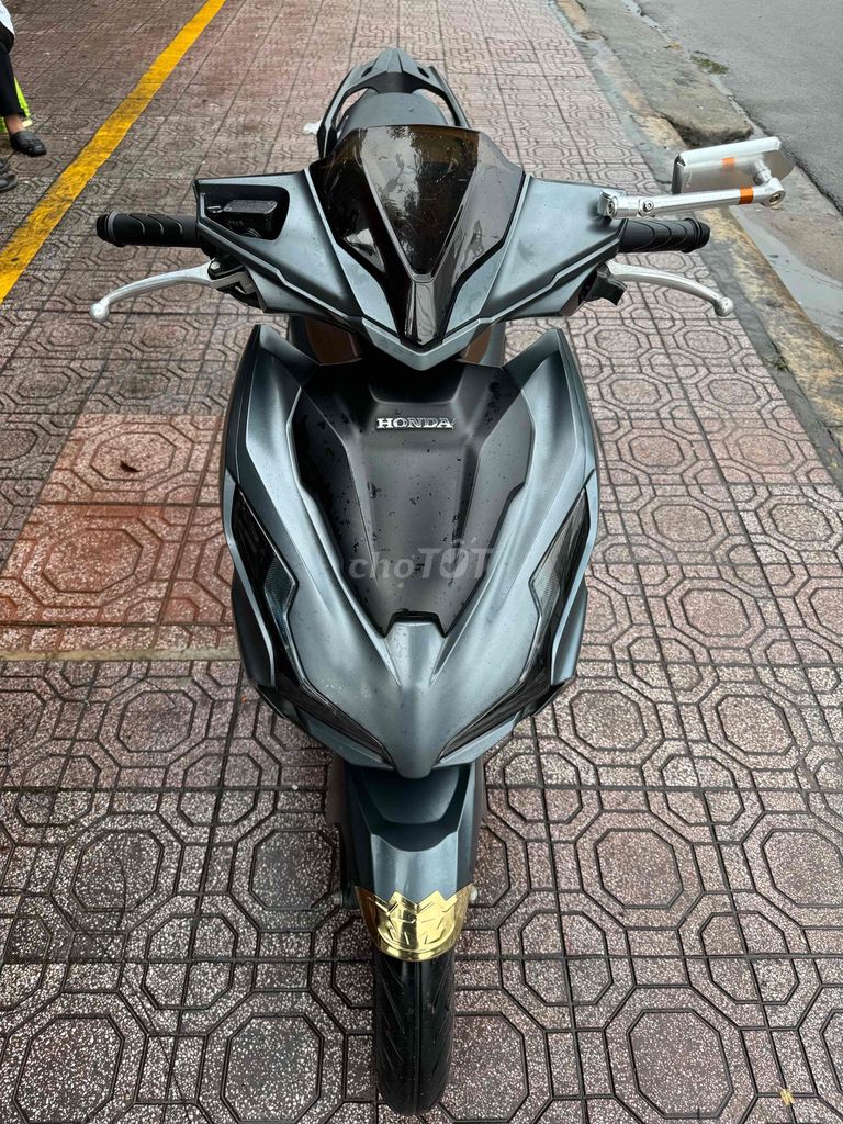 cần bán xe ab 150abs như hình. Mua bán Xe máy tại Huyện Trảng Bom Đồng Nai được đăng bởi Tài Anh hình 1