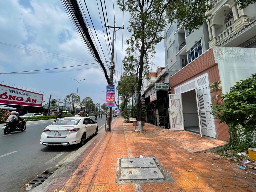 cho thuê nhà mặt tiền nguyễn văn cừ, KDC HỒNG PHÁT. Cho thuê nhà ở tại Quận Ninh Kiều Cần Thơ được đăng bởi nguyễn Tân 65 hình 1