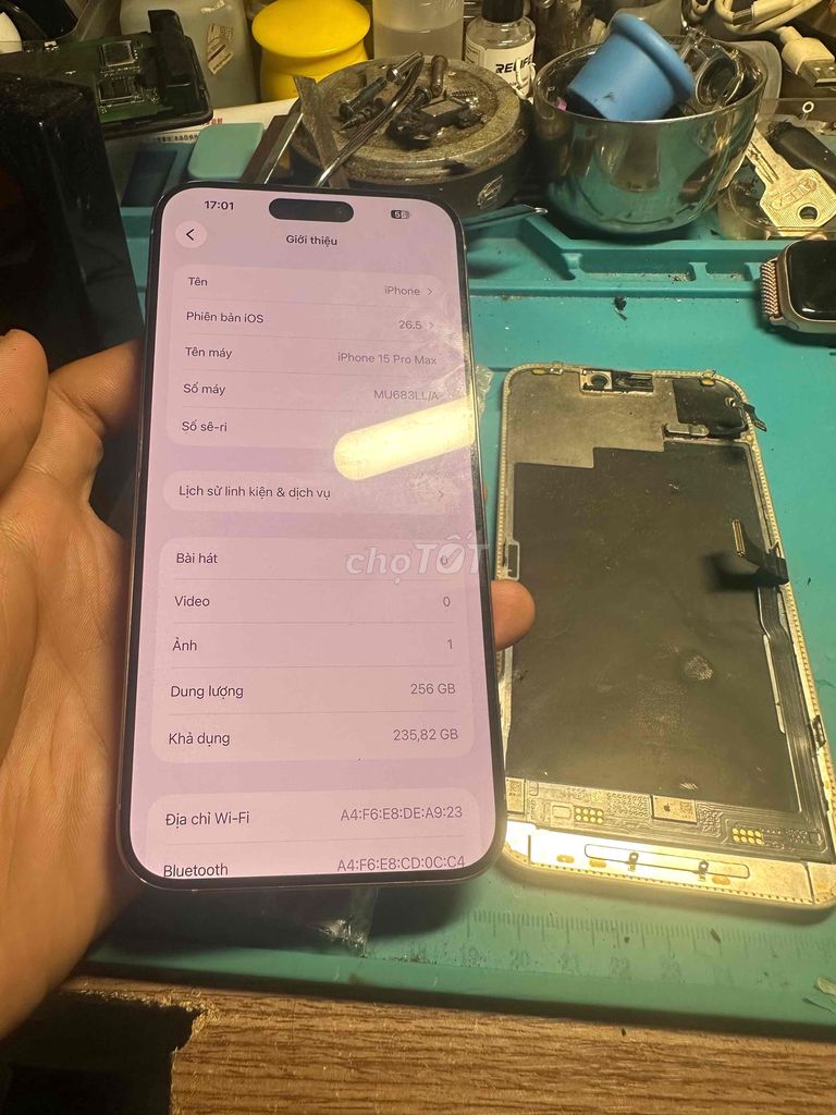 Apple iPhone 15 Pro Max 256GB Titan Đẹp keng. Mua bán Điện thoại tại Quận 8 Tp Hồ Chí Minh được đăng bởi lê bá đoãn hình 1