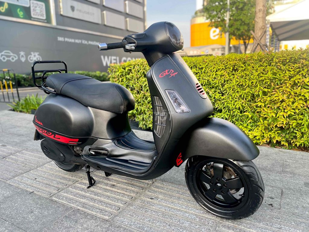 Piaggio Vespa GTS 125cc 2008 Đen. Mua bán Xe máy tại Quận Gò Vấp Tp Hồ Chí Minh được đăng bởi Cầm đồ Thanh Nhật hình 3