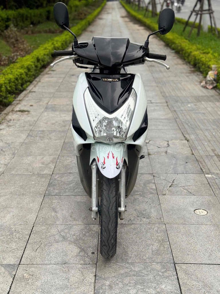 HONDA CLICK 2013 xe còn đẹp, em đi giữ gìn. Mua bán Xe máy tại Quận Nam Từ Liêm Hà Nội được đăng bởi Minh Minh hình 3