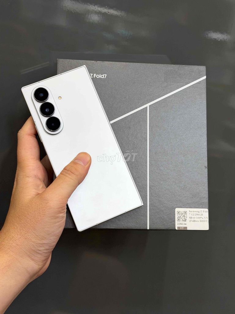 Z Fold 7 12GB/256GB Bạc 2 sim VN Bh 11/2026 99%. Mua bán Điện thoại tại Quận Ninh Kiều Cần Thơ được đăng bởi Quý Mobile Cần thơ hình 1