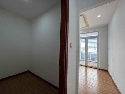 Rent · 6 bd · 72 м² · Quận Phú Nhuận, ул. Đường Trần Huy Liệu