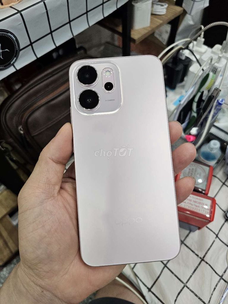 Oppo Reno 14F 5G 12G/256 BH T10/27 ZIN ĐẸP V/N. Mua bán Điện thoại tại Quận Tân Phú Tp Hồ Chí Minh được đăng bởi Ngô Minh Mobile  hình 1