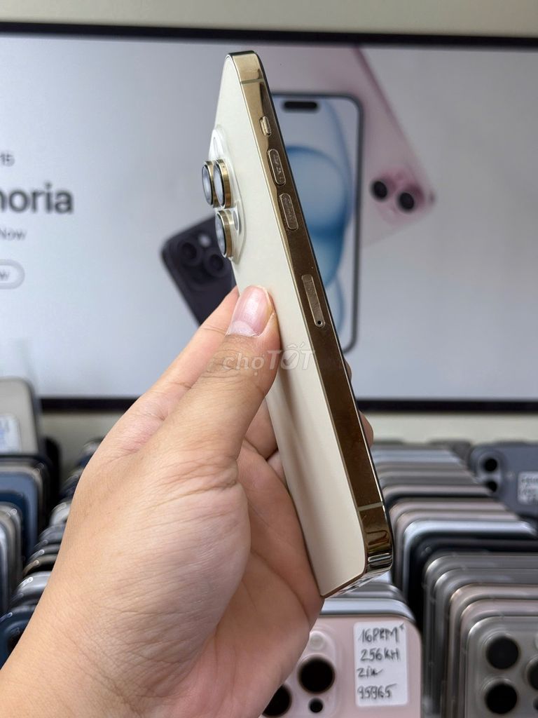 ✅14 pro max lock 256gb thay màn vỏ đẹp không lỗi. Mua bán Điện thoại tại Quận Thanh Xuân Hà Nội được đăng bởi Thành Vũ Mobile hình 4