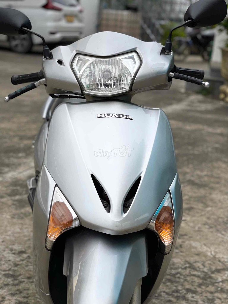 💖 Honda Lead 2010 zin cực đẹp 👉 chạy bốc 🌸CÔ ĐI KỸ. Mua bán Xe máy tại Quận Bình Tân Tp Hồ Chí Minh được đăng bởi BÙI TIẾN DŨNG hình 12