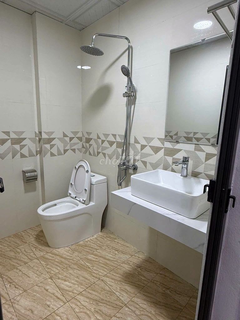 Дом 35 кв.м, 5 этажей, переулок 2 Quang Trung, Ha Dong