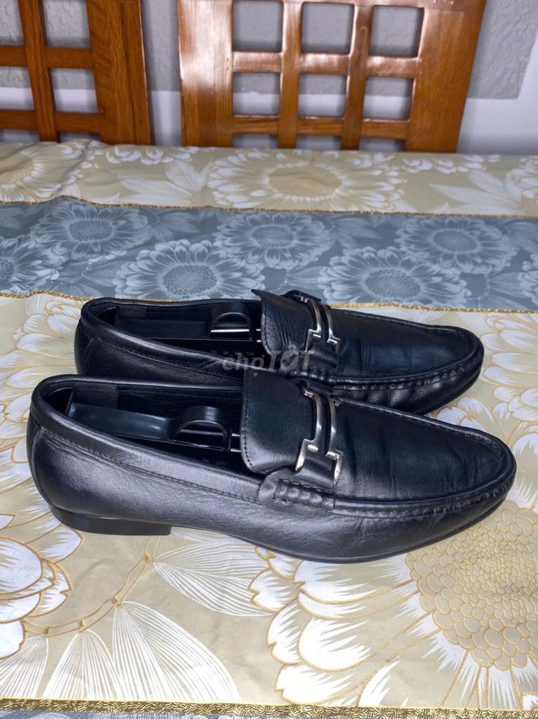 GIÀY Salvatore Ferragamo Ý size 38-38.5