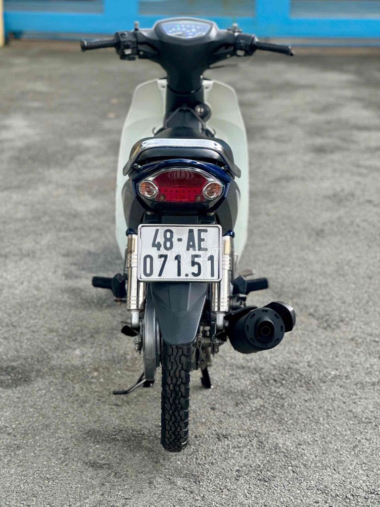 Ямаха Сириус 110cc 2024 белый, синий