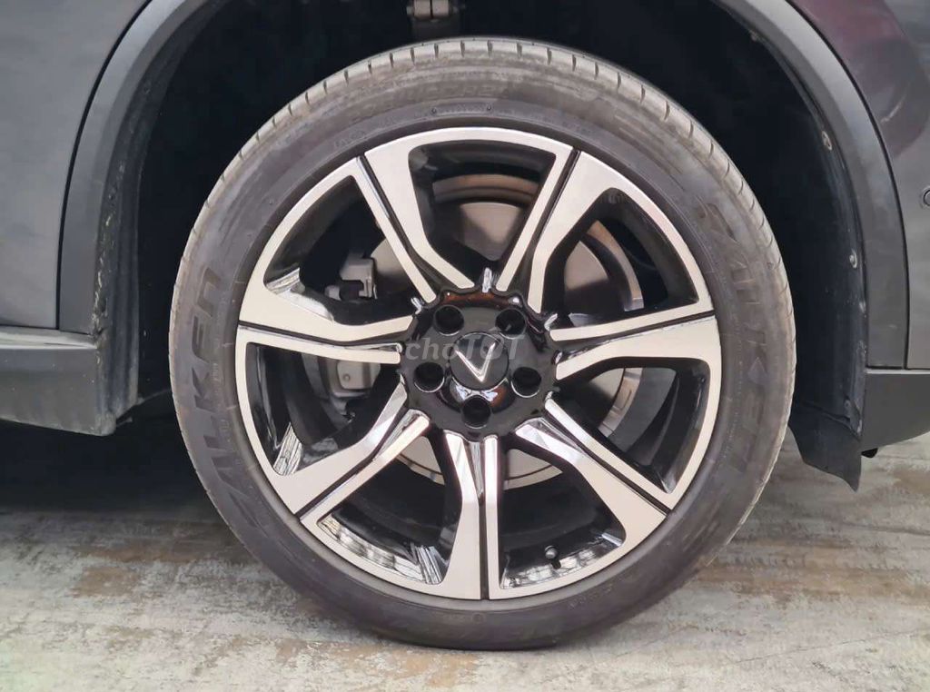 VINFAST LUX SA CAO CẤP 2019, 1 CHỦ TỪ ĐẦU.. Mua bán Ô tô tại Thành phố Thủ Đức Tp Hồ Chí Minh được đăng bởi Đức Hưng Siêu thị ô tô Thủ Đức hình 7