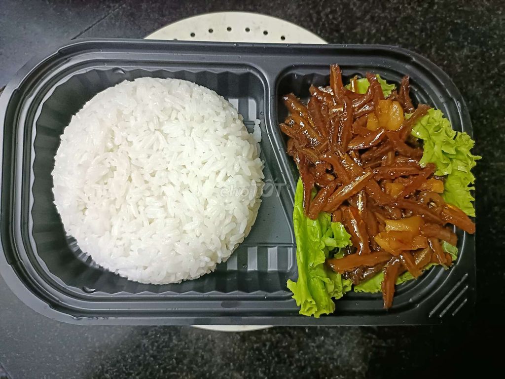 Cơm trưa từ 28k-35k