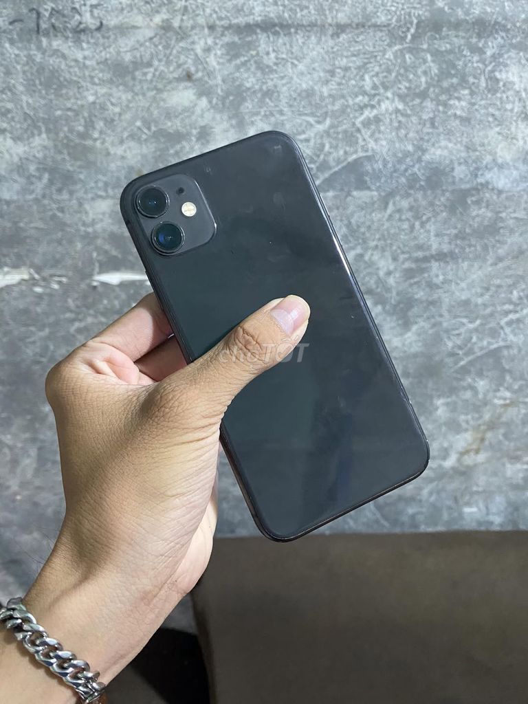 Apple iPhone 11 64GB Đen 98%. Mua bán Điện thoại tại Quận Tân Phú Tp Hồ Chí Minh được đăng bởi Hội Đồ Điện Tử hình 1