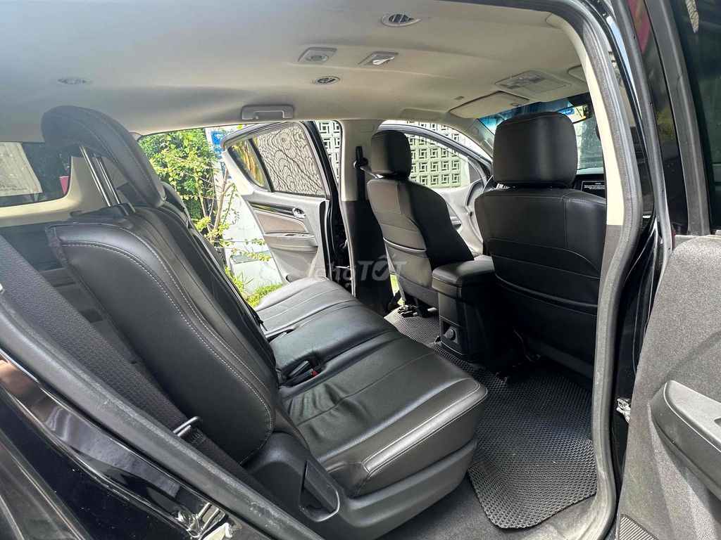 Chính chủ bán Chevrolet Trailblazer 2018 4x4 AT-7. Mua bán Ô tô tại Quận Cẩm Lệ Đà Nẵng được đăng bởi Tuaan Nhà Phố hình 5