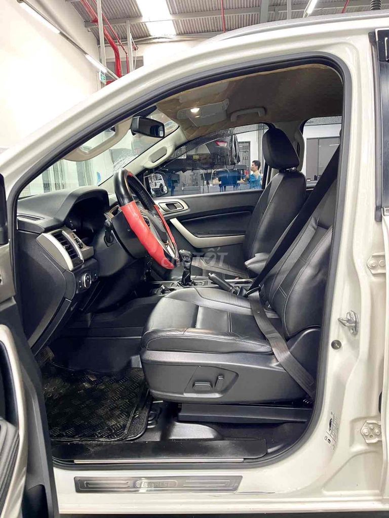 Ford Everest 2019 Trend 2.0L  AT 4x2 - 78000 km. Mua bán Ô tô tại Thành phố Bảo Lộc Lâm Đồng được đăng bởi Bảo Lộc Ford TT Xe đã qua sử dụng hình 9