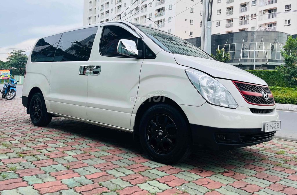 Không xài cần bán Hyundai Grand Starex H1 2011 6c. Mua bán Ô tô tại Quận 8 Tp Hồ Chí Minh được đăng bởi Chiến hình 3