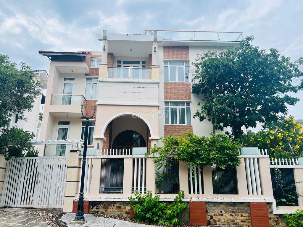 Вилла Ocean View Nha Trang с видом на море, 800 кв.м, документы оформлены