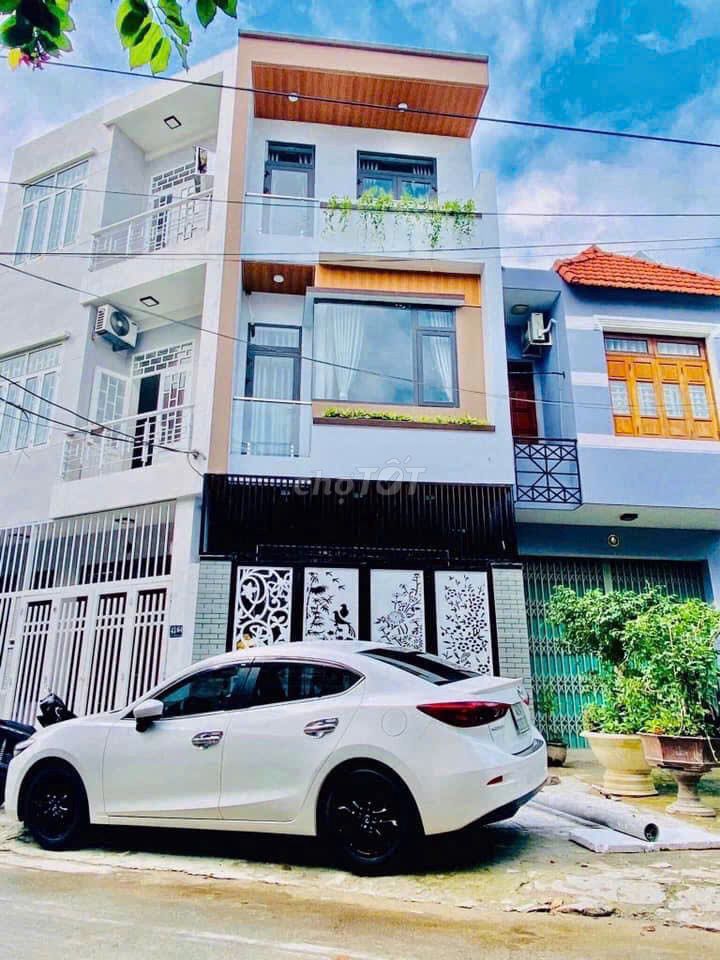Аренда · 4 комн. · 200 м² · Quận Thanh Khê, ул. Cù Chính Lan