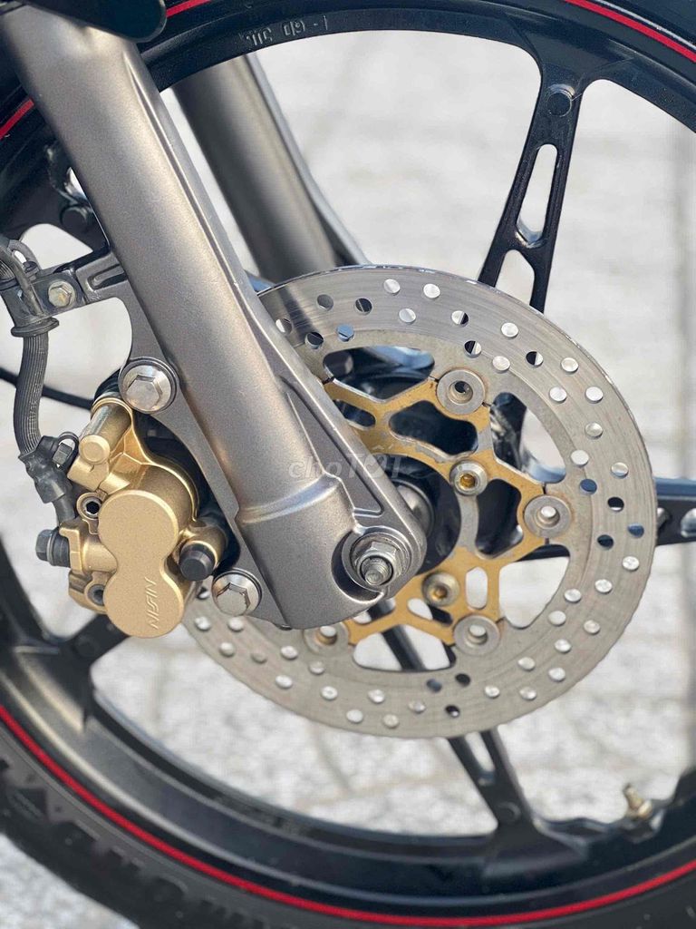 Jupiter fi 2017 đen xám,xe đẹp máy zin chất,bs 95. Mua bán Xe máy tại Quận Ninh Kiều Cần Thơ được đăng bởi Cửa Hàng Xe máy Tân Lập Hưng hình 5