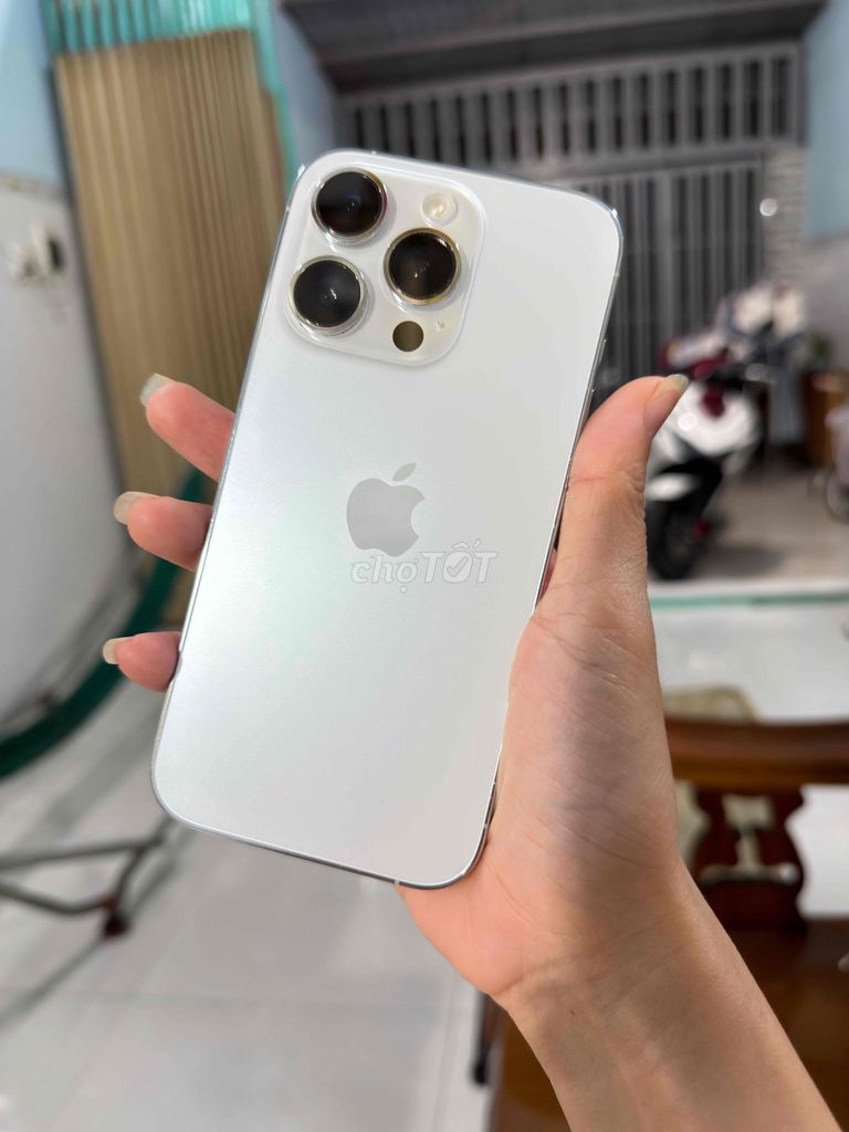 Apple iPhone 14 Pro 128GB Bạc. Mua bán Điện thoại tại Thành phố Biên Hòa Đồng Nai được đăng bởi Huỳnh  hình 1